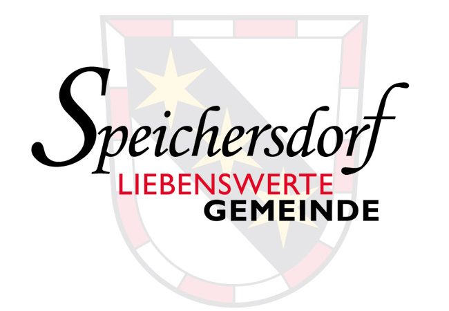 Schriftzug von Speichersdorf mit Wappen im Hintergrund